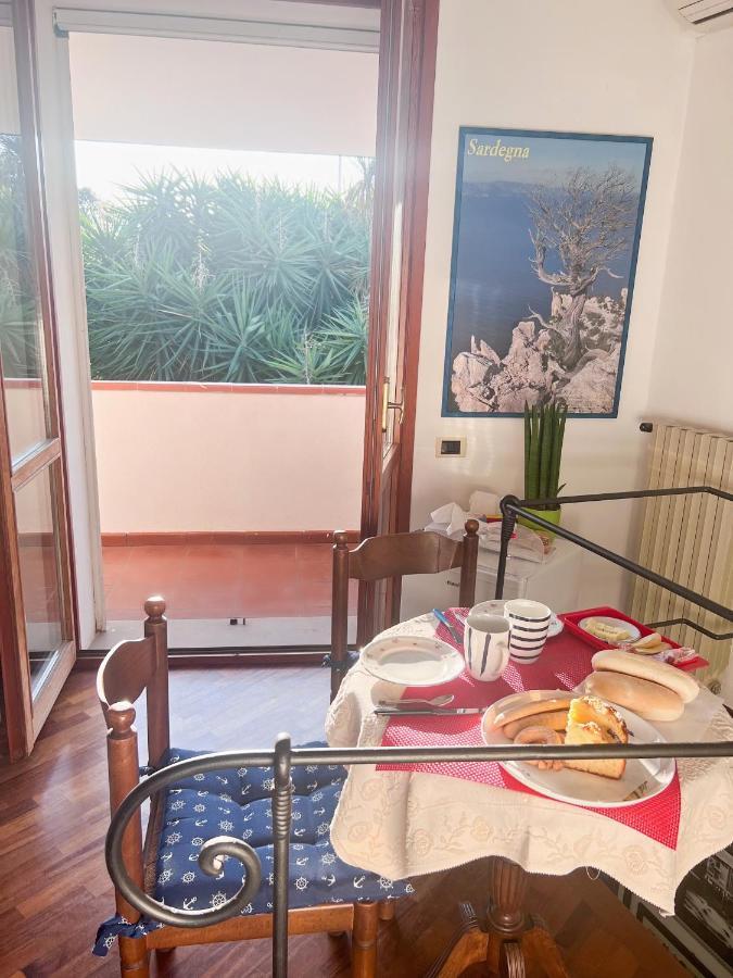 Rosa Dei Venti Hotel Cagliari Bagian luar foto